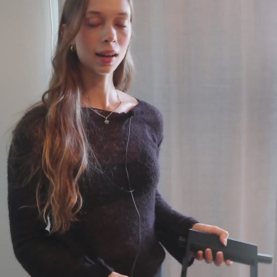 Stallion Silver wrap roller demo: rolling a wrap and drying wraps on the roller